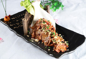 农家拆骨肉