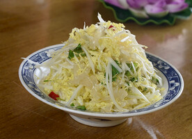 白菜心拌蜇头
