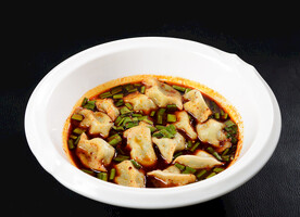 酸汤水饺