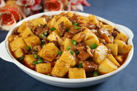 土豆烩肉