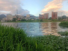 水岸风光