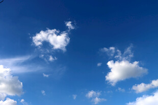 蓝天白云