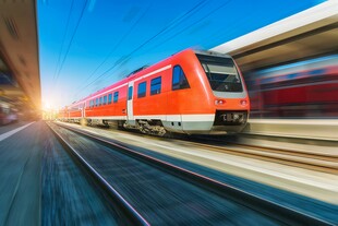 高铁动车列车铁路火车地铁轻轨