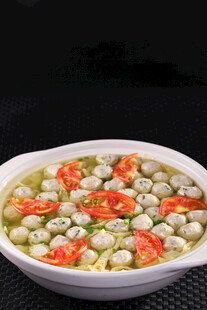 香菜丸子炖豆筋