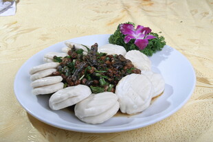 折饼肉沫蝴蝶参