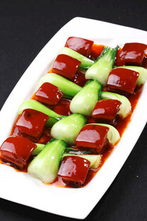 菜胆红烧肉