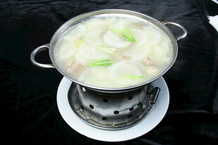 萝卜羊肉锅