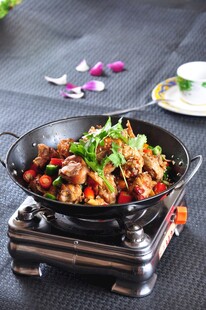  干锅仔鸡