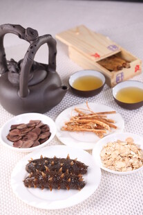 鹿茸炖海参