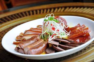  农家酱肉