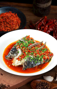 剁椒鱼头