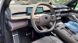 蔚来汽车