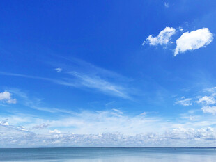 蓝天白云