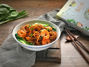 虾仁炒面