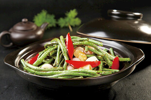 大蒜烧豆角