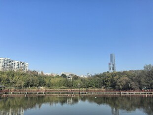 湖景城市