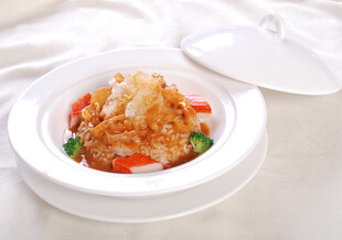 鱼唇捞饭