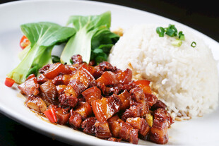 红烧肉盖饭