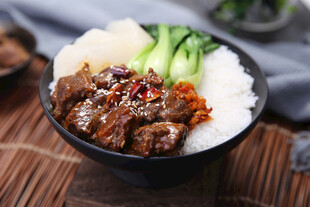 牛腩饭