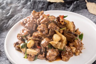 红烧鸡块