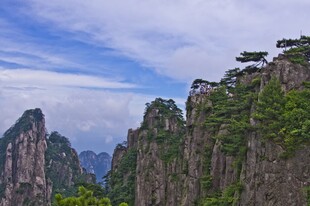 巍峨的安徽黄山自然风景图片