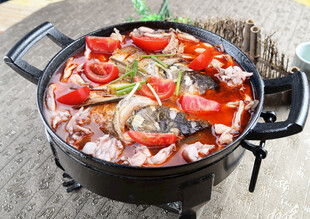 番茄炖鱼头 牛蛙