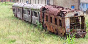 废弃火车