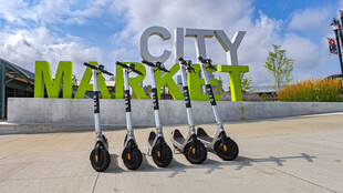 共享电动滑板车