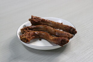 卤鸭脖