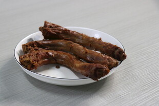 卤鸭脖