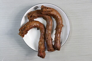 卤鸭脖