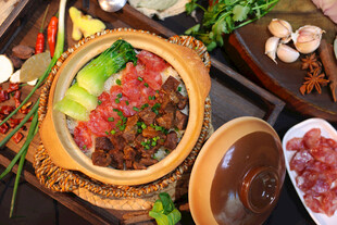 腊肠牛肉饭