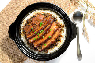 梅菜扣肉饭