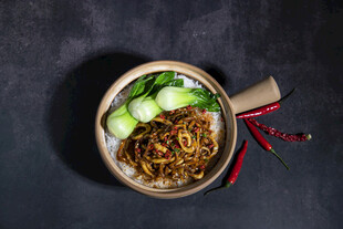 鱿鱼砂锅饭