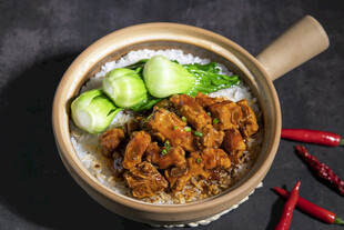 酱汁排骨饭