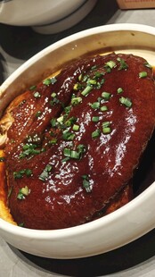  肘子肉