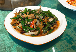 青椒炒毛肚