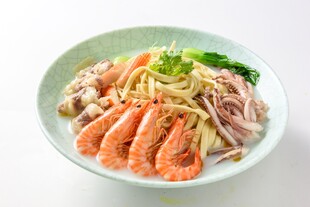 鲜虾鱿鱼面