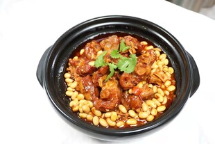 黄豆焖猪手