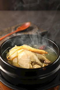 营养参鸡汤