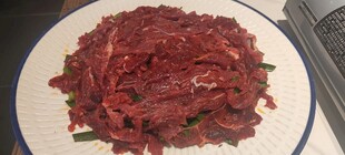 生牛肉火锅