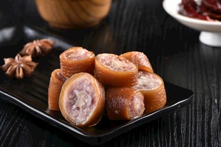 卤猪尾