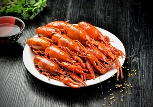 十三香小龙虾