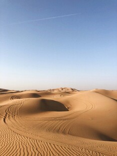 广袤沙漠风光