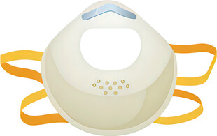 白色防护口罩带橙色绑带