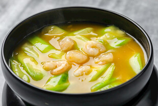 虾仁丝瓜汤
