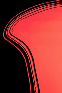 红色曲线抽象艺术图案
