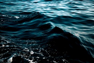 水面波纹