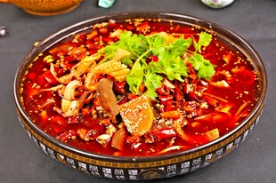 麻辣鲜香的美味水煮肉片