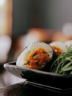 美味寿司摆盘精致